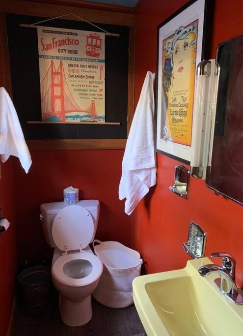 Southeast Portland Comfy & Eclectic Craftsman Home Eksteriør bilde