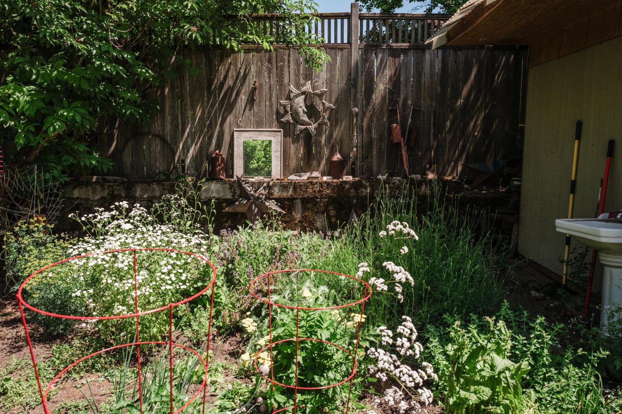 Southeast Portland Comfy & Eclectic Craftsman Home Eksteriør bilde