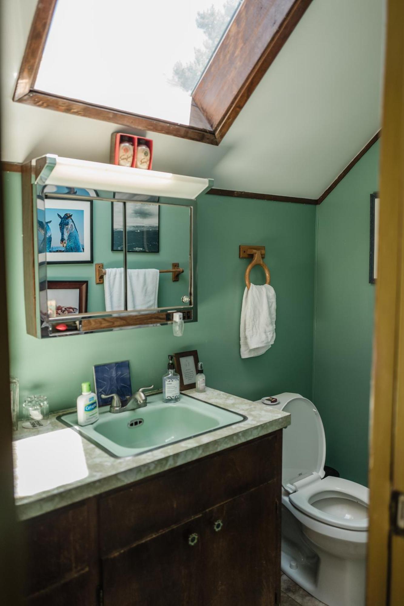 Southeast Portland Comfy & Eclectic Craftsman Home Eksteriør bilde